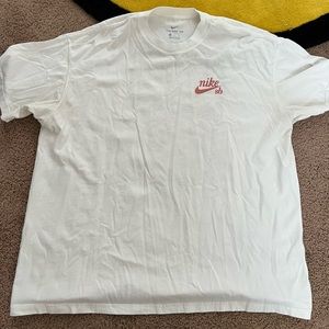 Mens Size XL Nike SB Tee